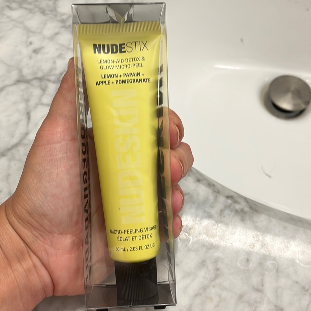 NudeStix glow